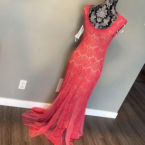 betsy & adam rose red nude dress NEW - Picture 3 of 3